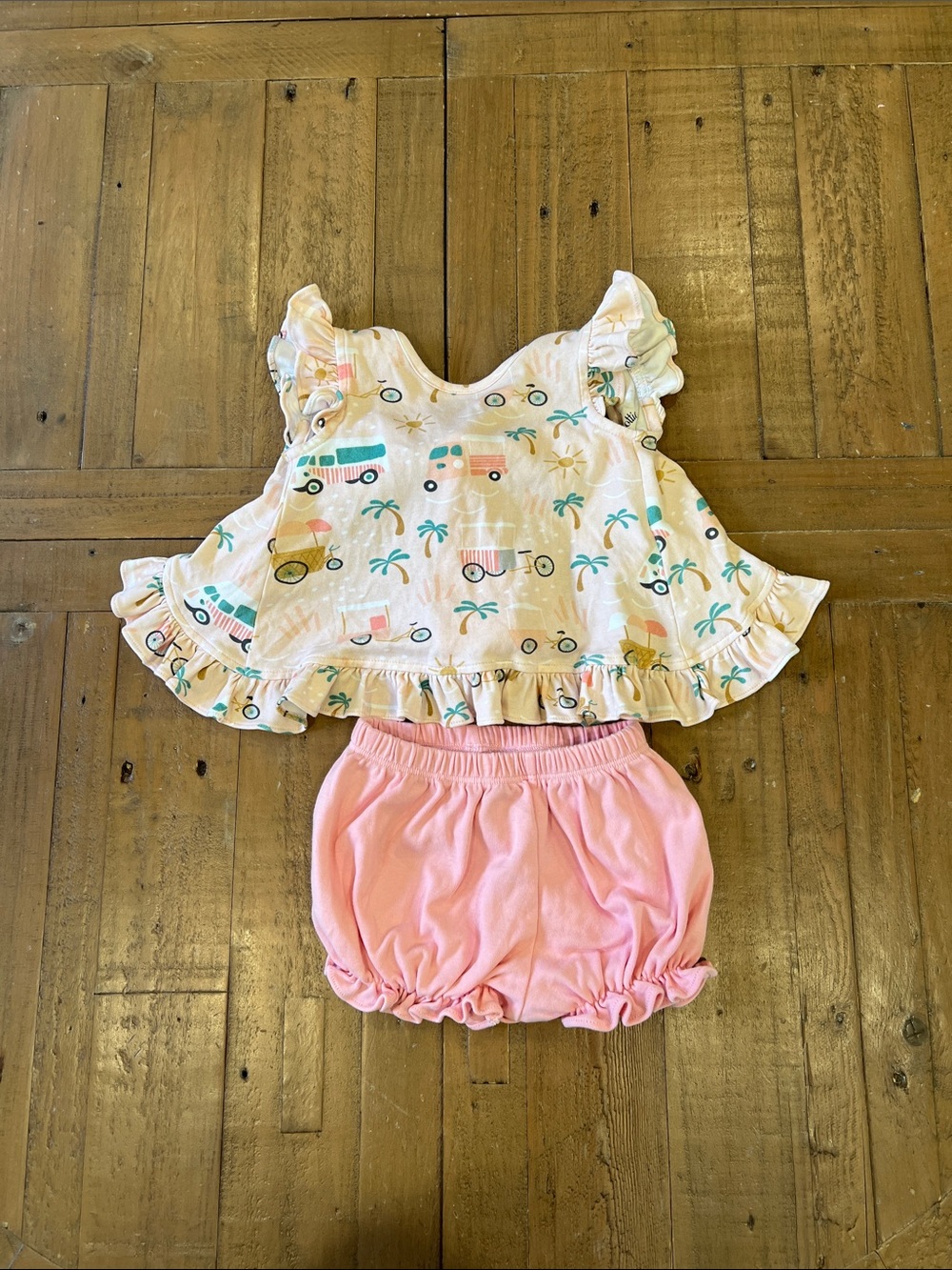 James and Lottie tropical beach open back top and bloomer matching set 18 months
